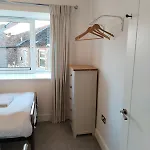 Cozy Flat With Parking Perfect For Families 公寓